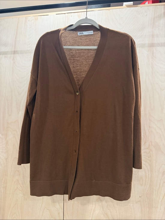 Zara Sweaters - Zara Chestnut Brown V-Neck Button Cardigan